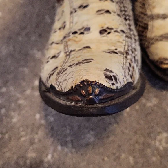 Vintage Dingo Made in the USA Snake Skin Cowboy Boots with Toe Tips - Picture 3 of 16